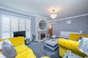 Sitting room- click for photo gallery